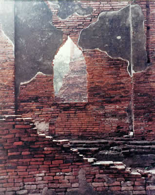 Window And Walls, Ayuthaya